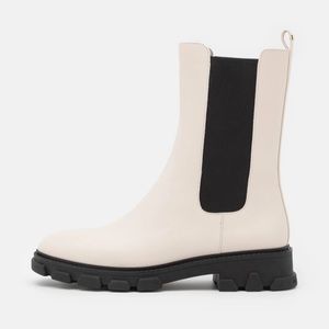 Michael Kors Ridley Chelsea Leather Boots Sz 9.5